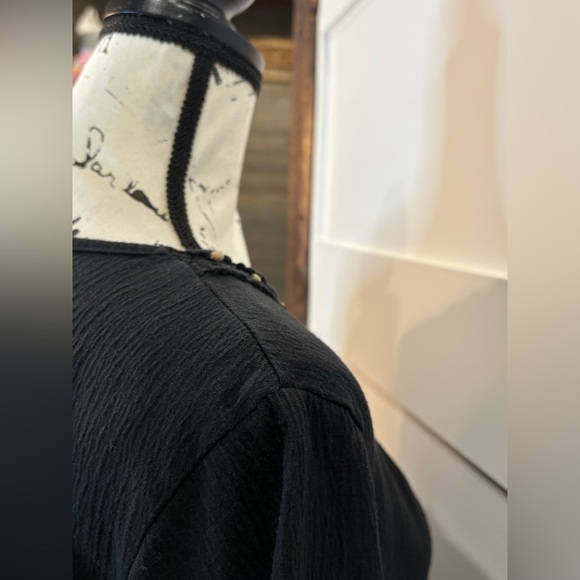 White Stag Black Short Sleeve Top Size 16W Lace Trim & Bead Detail Blouse - Picture 4 of 6